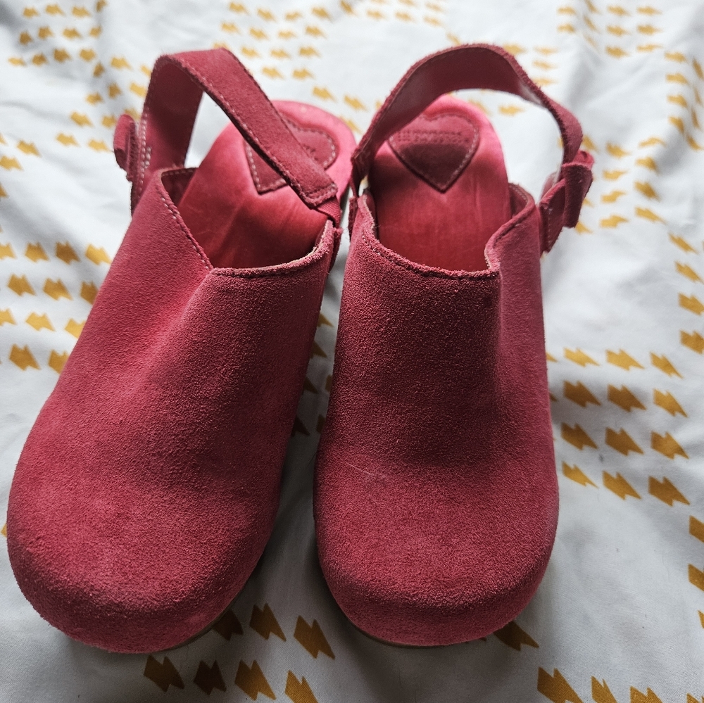 Gymboree clogs